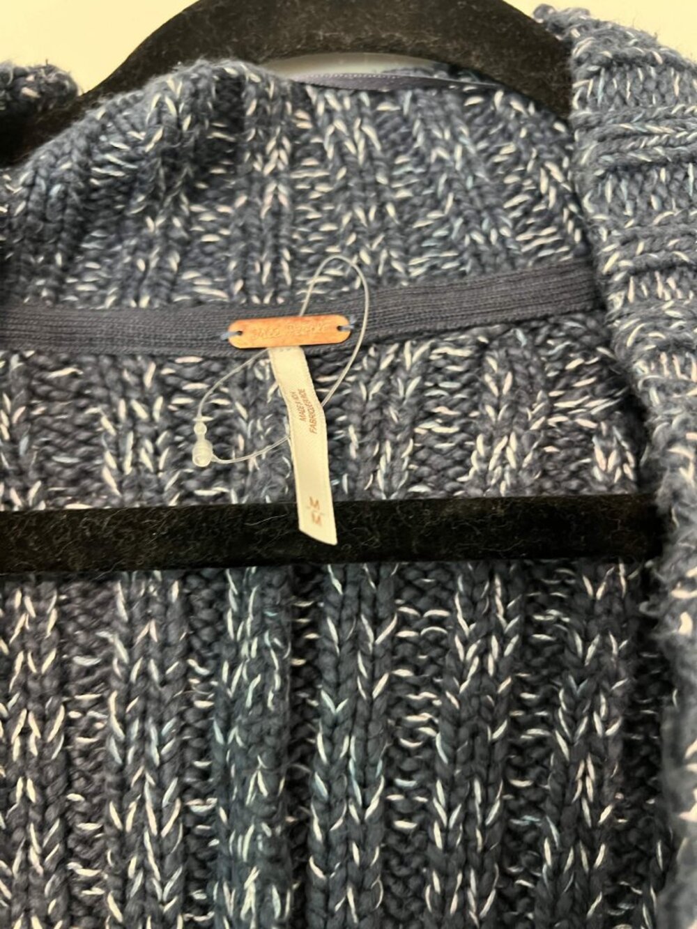 NWOT Free People Blossom Cardigan - Size Medium Oversized - Picture 2 of 3